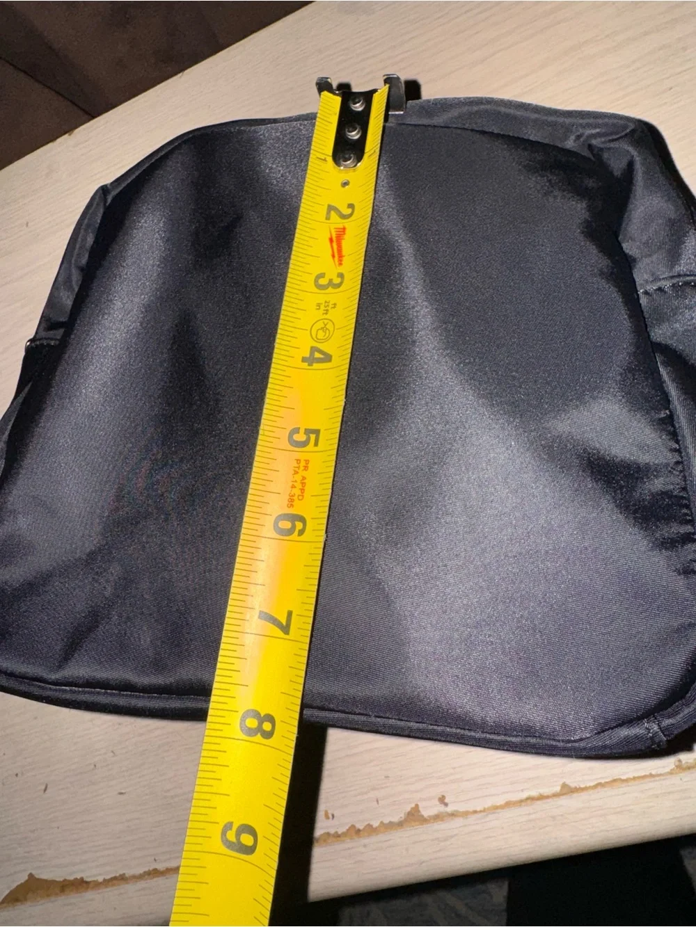 Set makeup bag